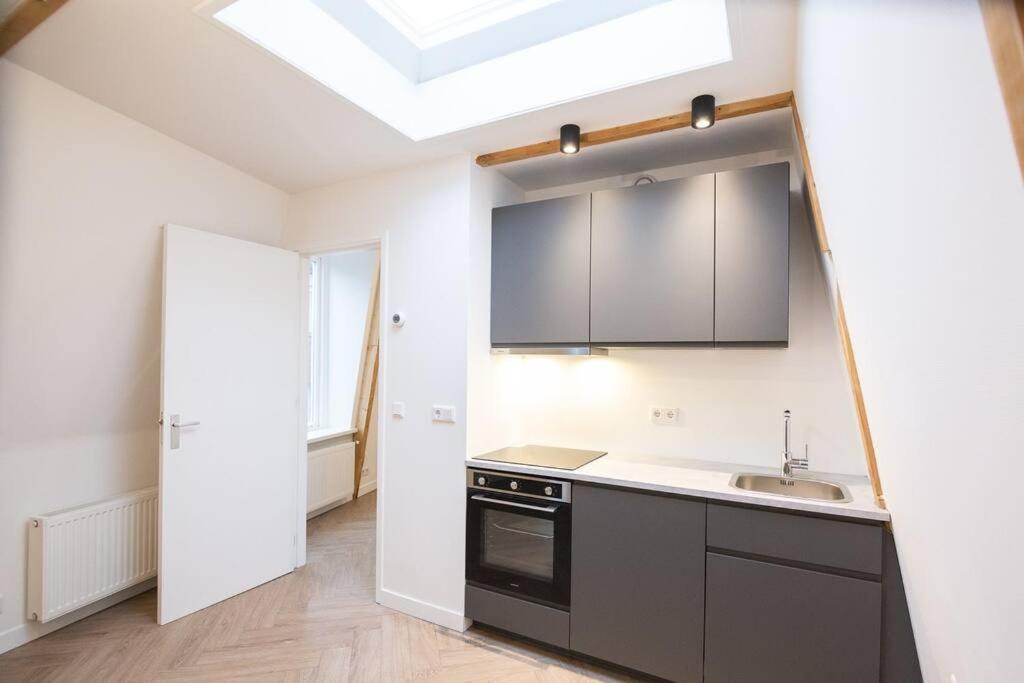 Appartement In Binnenstad/Centrum Van Leeuwarden Esterno foto