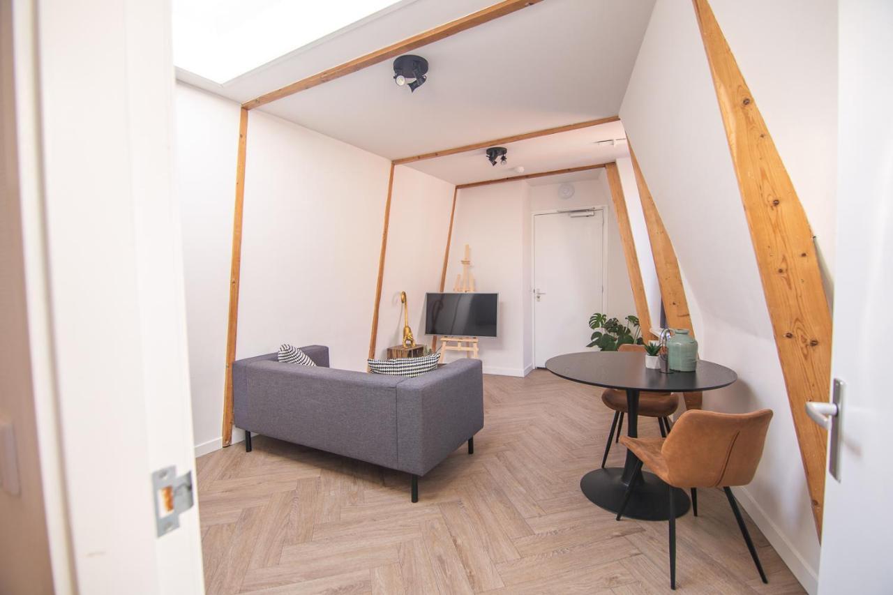 Appartement In Binnenstad/Centrum Van Leeuwarden Esterno foto